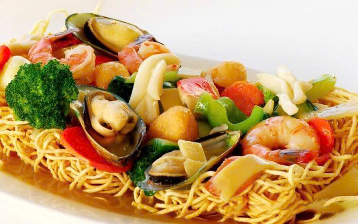 Mì Xào Giòn Chay