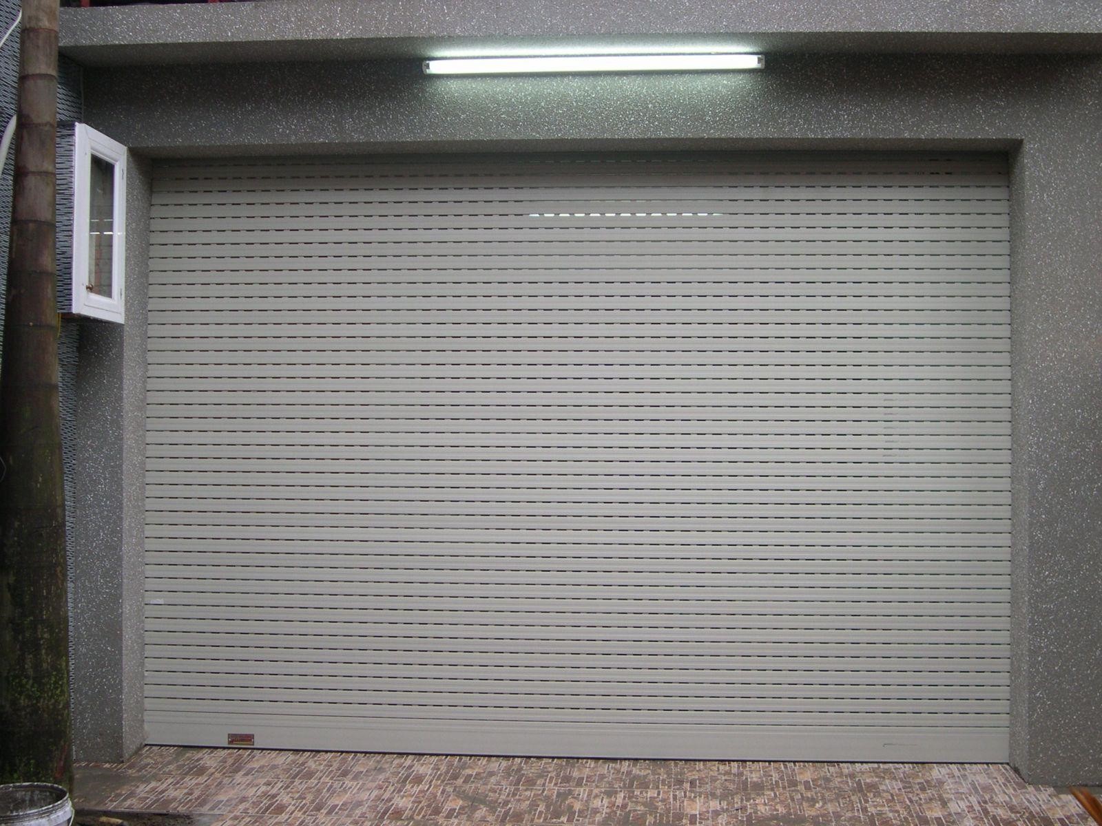 cửa cuốn tự động