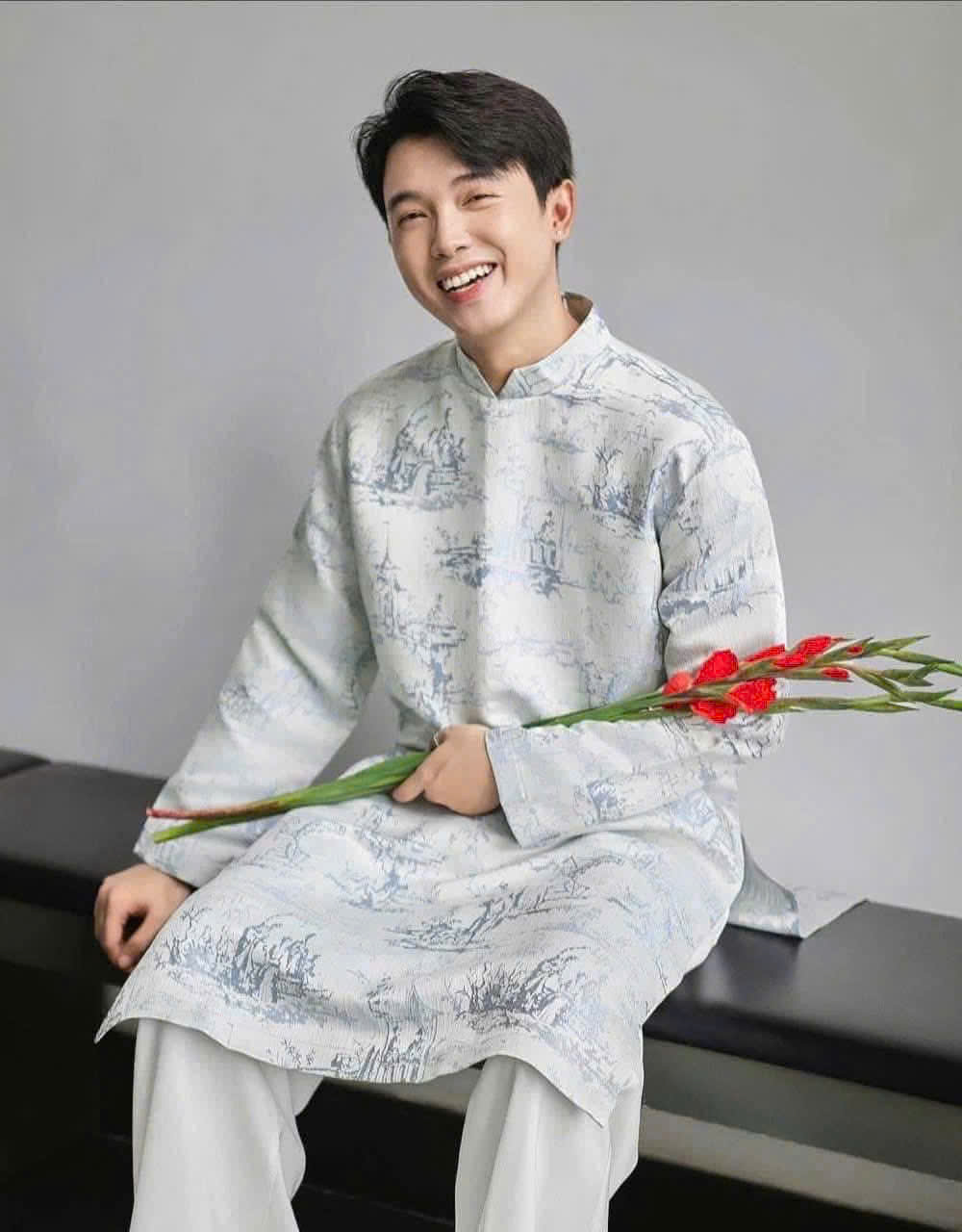 thuê áo dài tết 2026